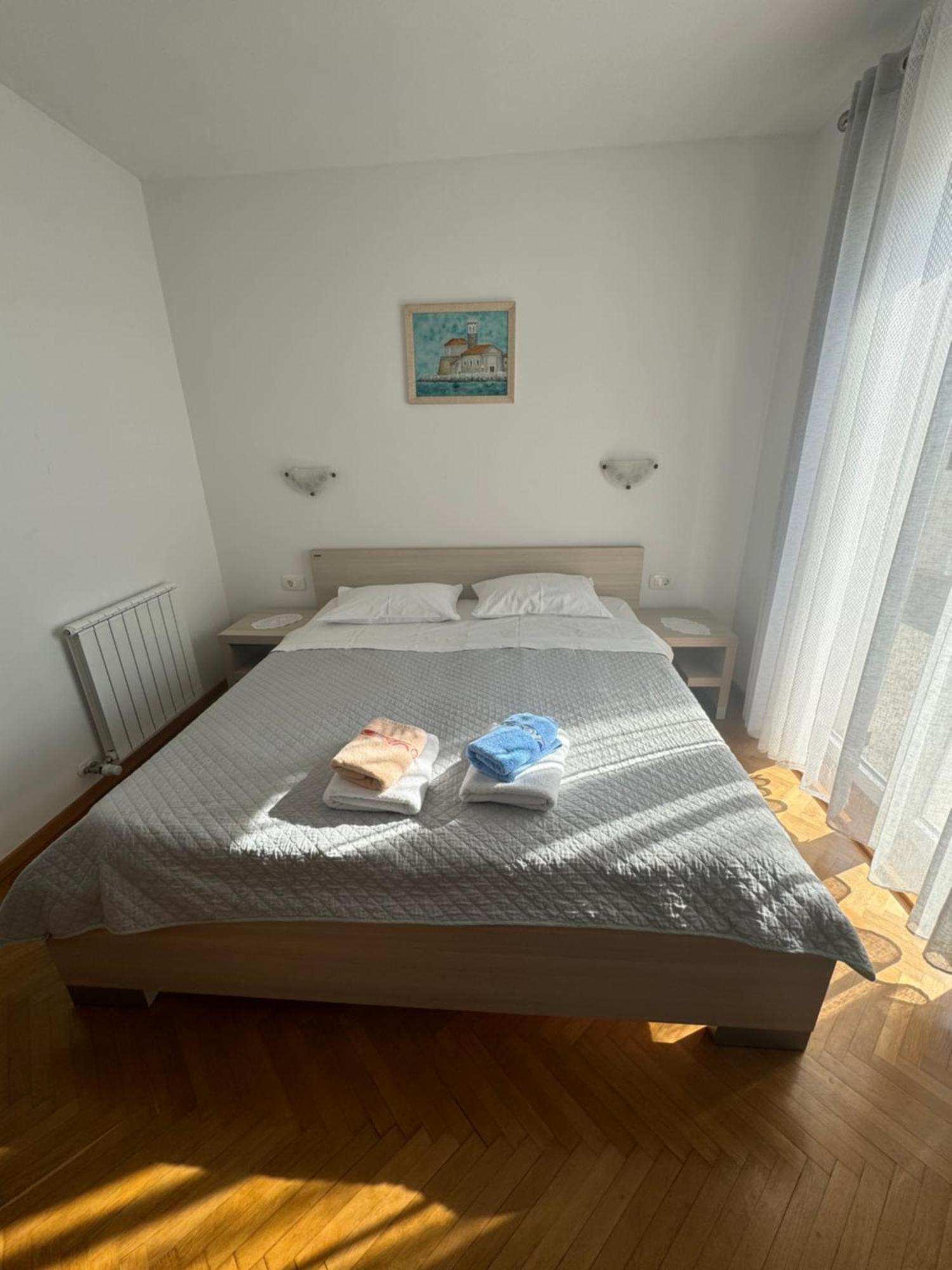 Apartments And Rooms Orazem Zoro Portoroz Bagian luar foto